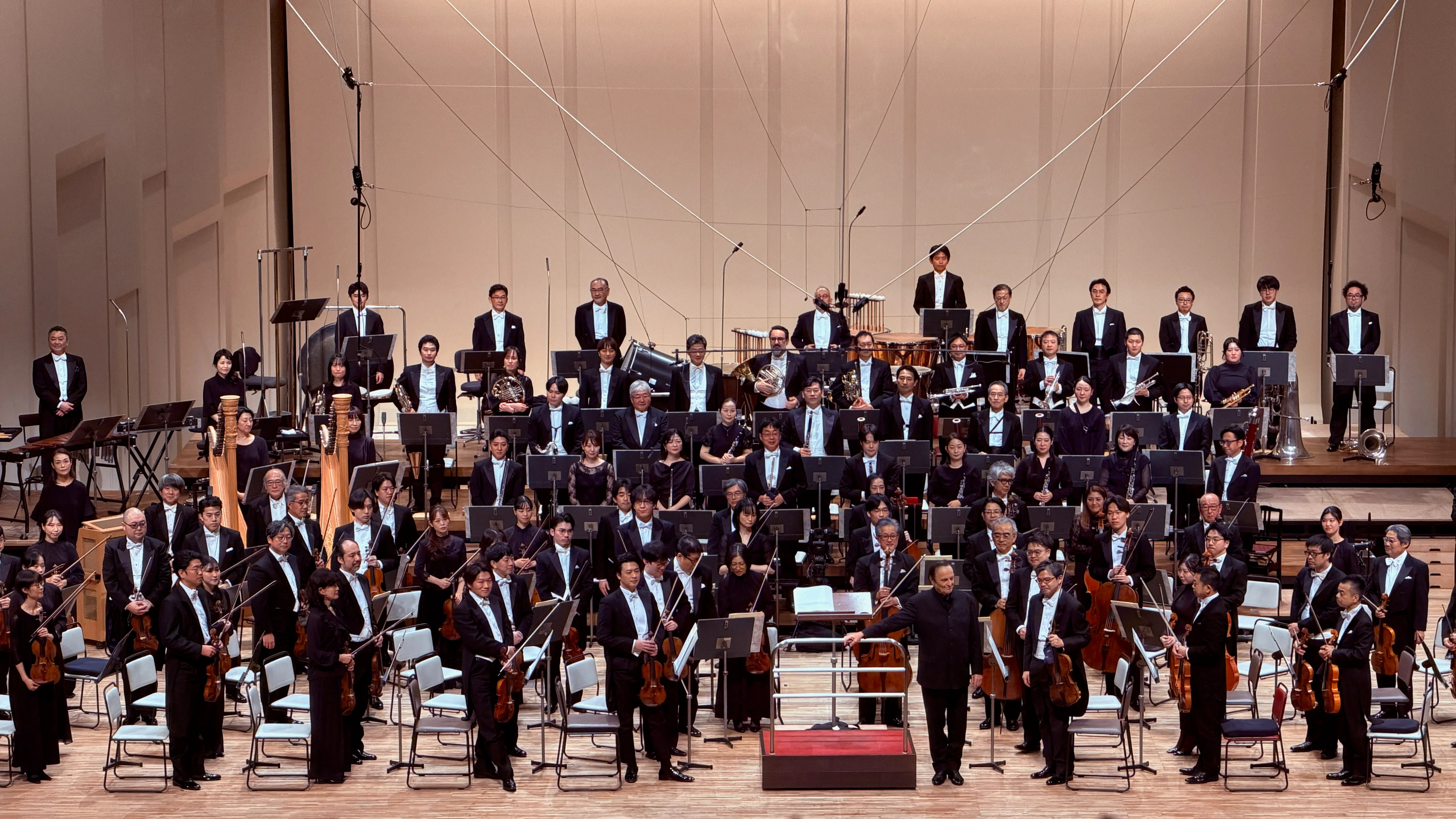 11月8日，N響：第2048回定演カーテンコールの写真