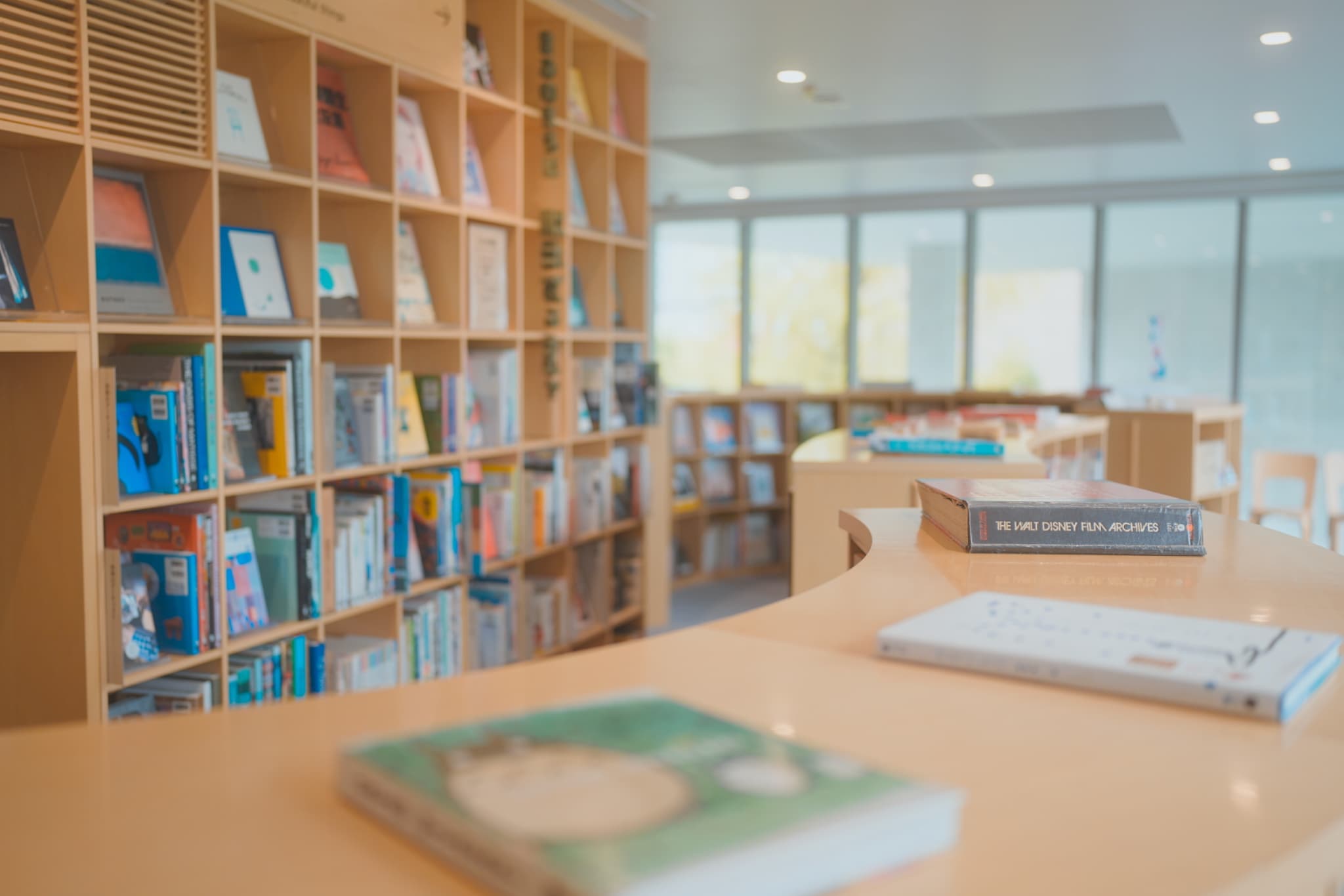 こども本の杜 中之島の風景。